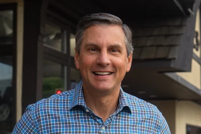 Derek Dooley Visits Coweta County, Touts Outsider Candidacy as Key to Beating Jon Ossoff